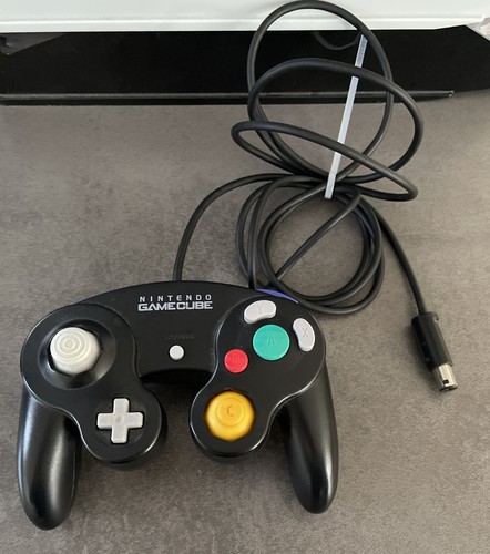 Nintendo gamecube controller - nintendo,